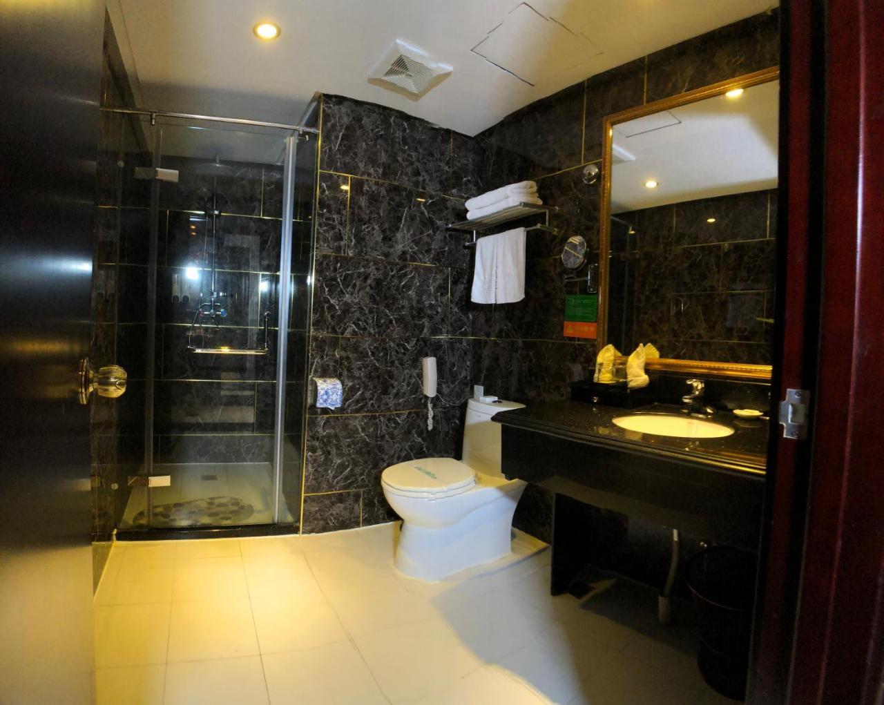 Peace International Hotel Shangrao Esterno foto